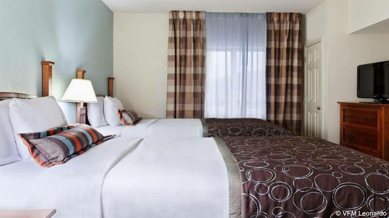 Staybridge Downtown - Convention Center By Ihg